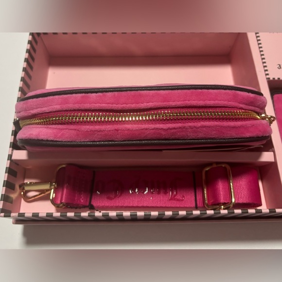 Juicy Couture Gift Set Free Love Heritage Slim Camera Bag & Envelope Card Case - Picture 9 of 14